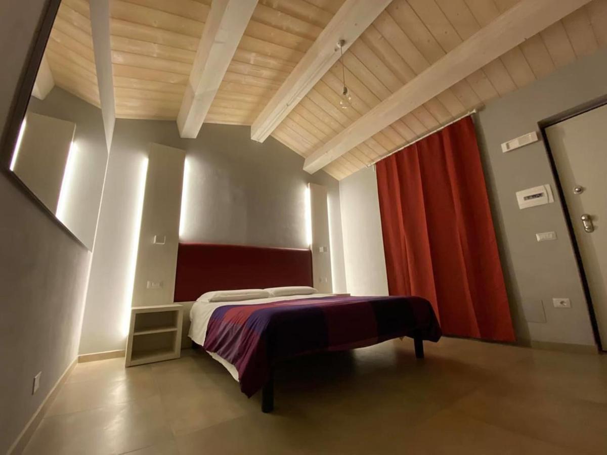 Il Villino Agriturismo B&B Belforte del Chienti Eksteriør bilde