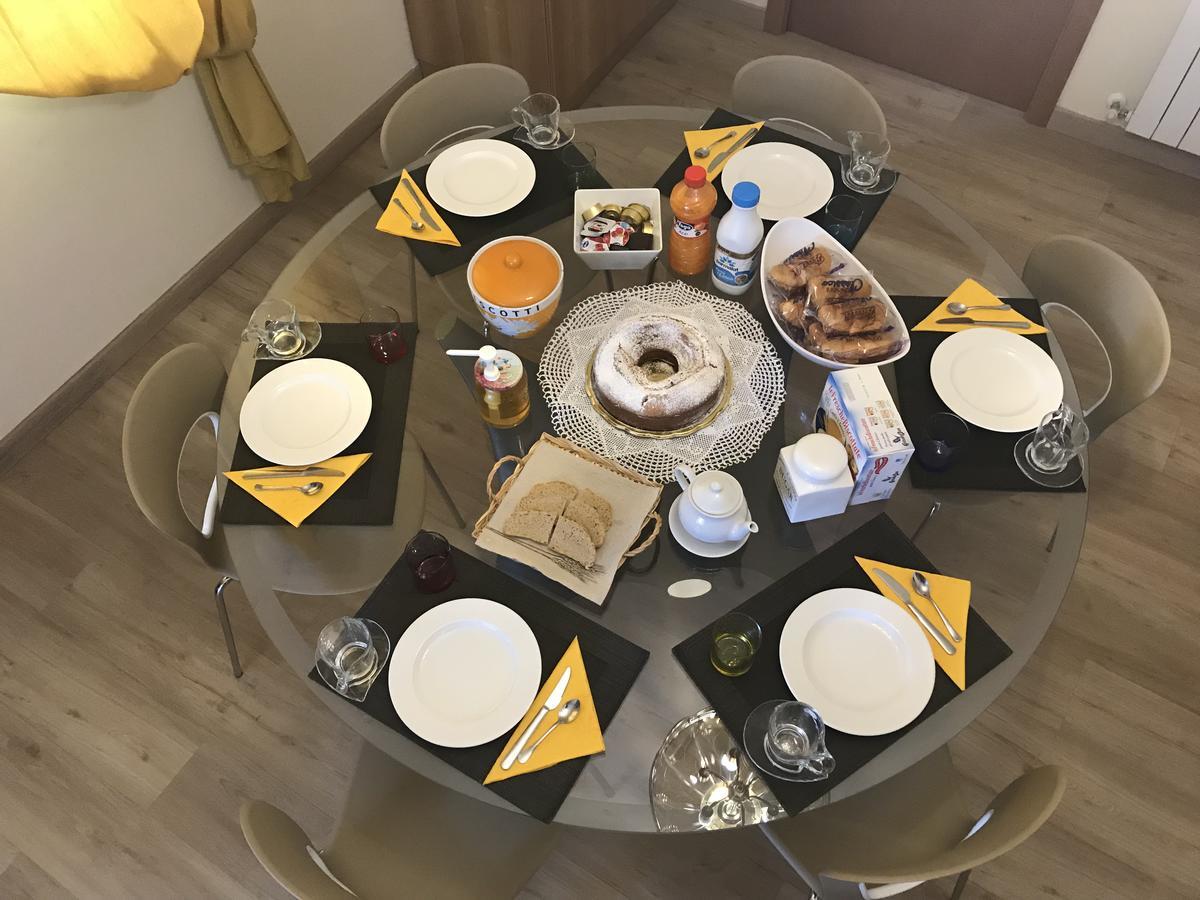 Il Villino Agriturismo B&B Belforte del Chienti Eksteriør bilde