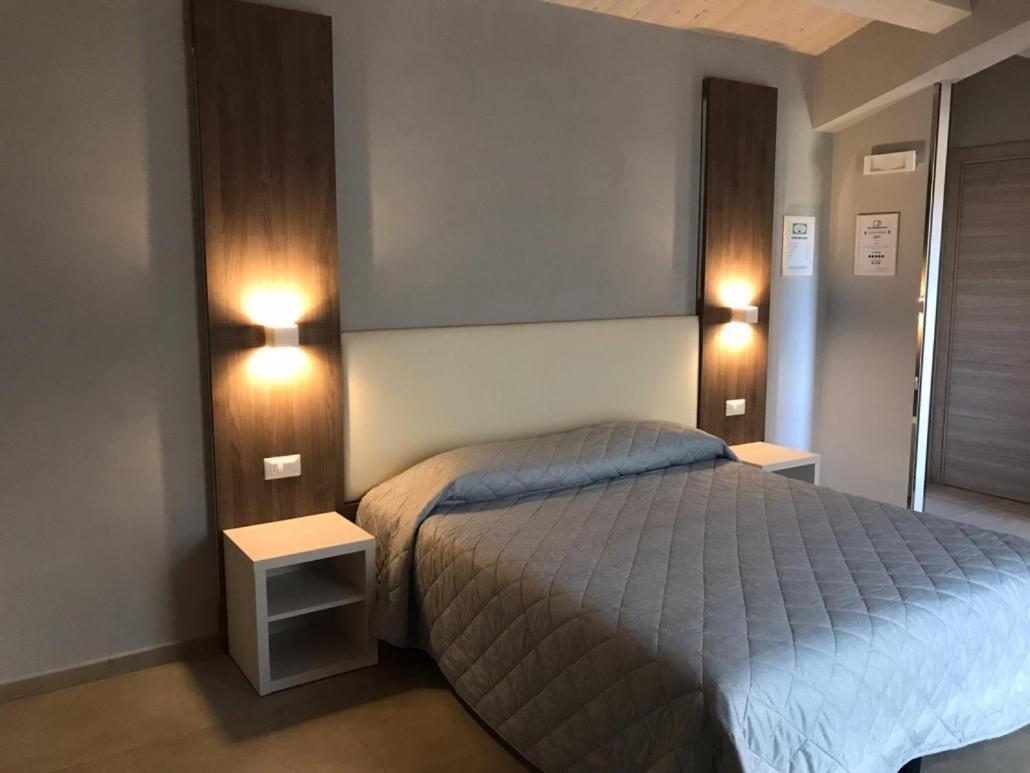 Il Villino Agriturismo B&B Belforte del Chienti Eksteriør bilde